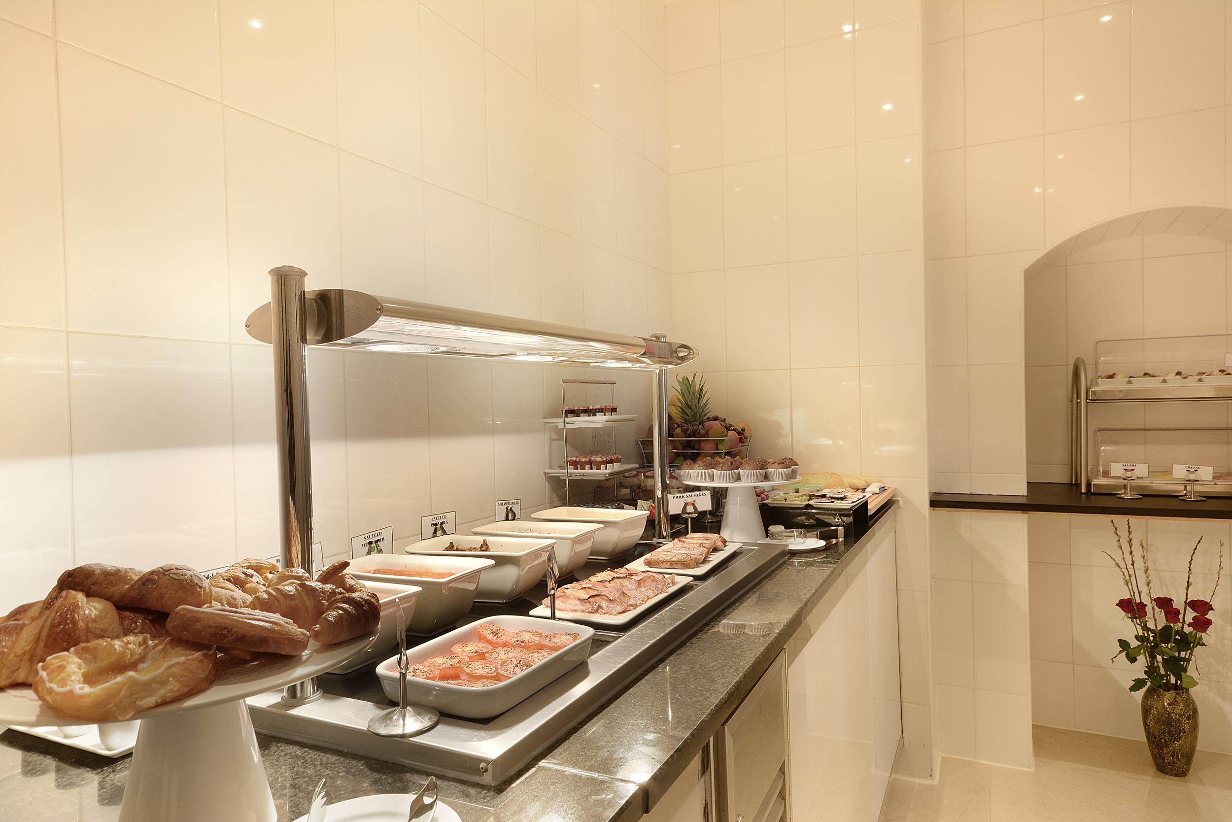 Park Grand London Lancaster Gate Hotel Exterior photo A buffet at a hotel