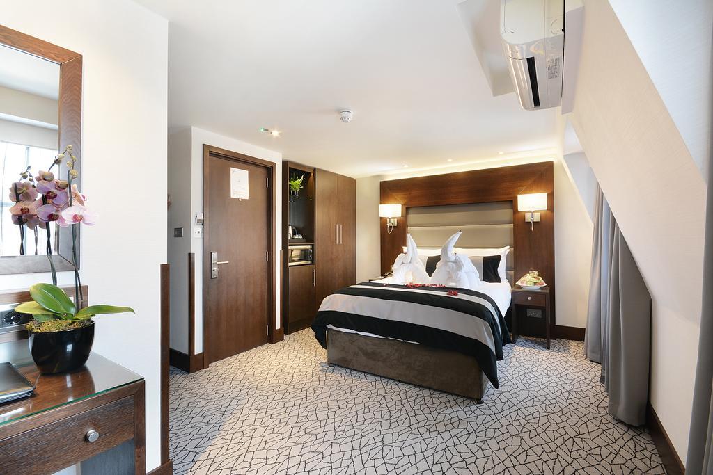 Park Grand London Lancaster Gate Hotel Exterior photo A room at the hotel