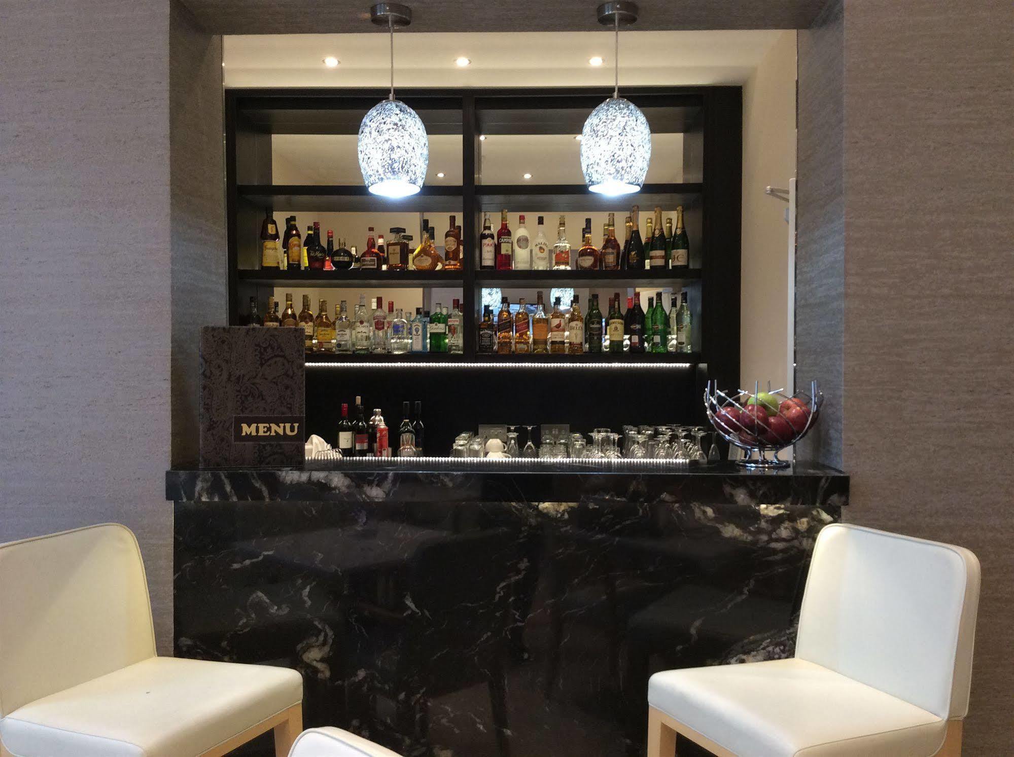 Park Grand London Lancaster Gate Hotel Exterior photo The bar at the 2012 London Olympics